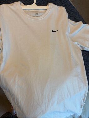 Nike White Short-Sleeve Tee with Black Swoosh Logo